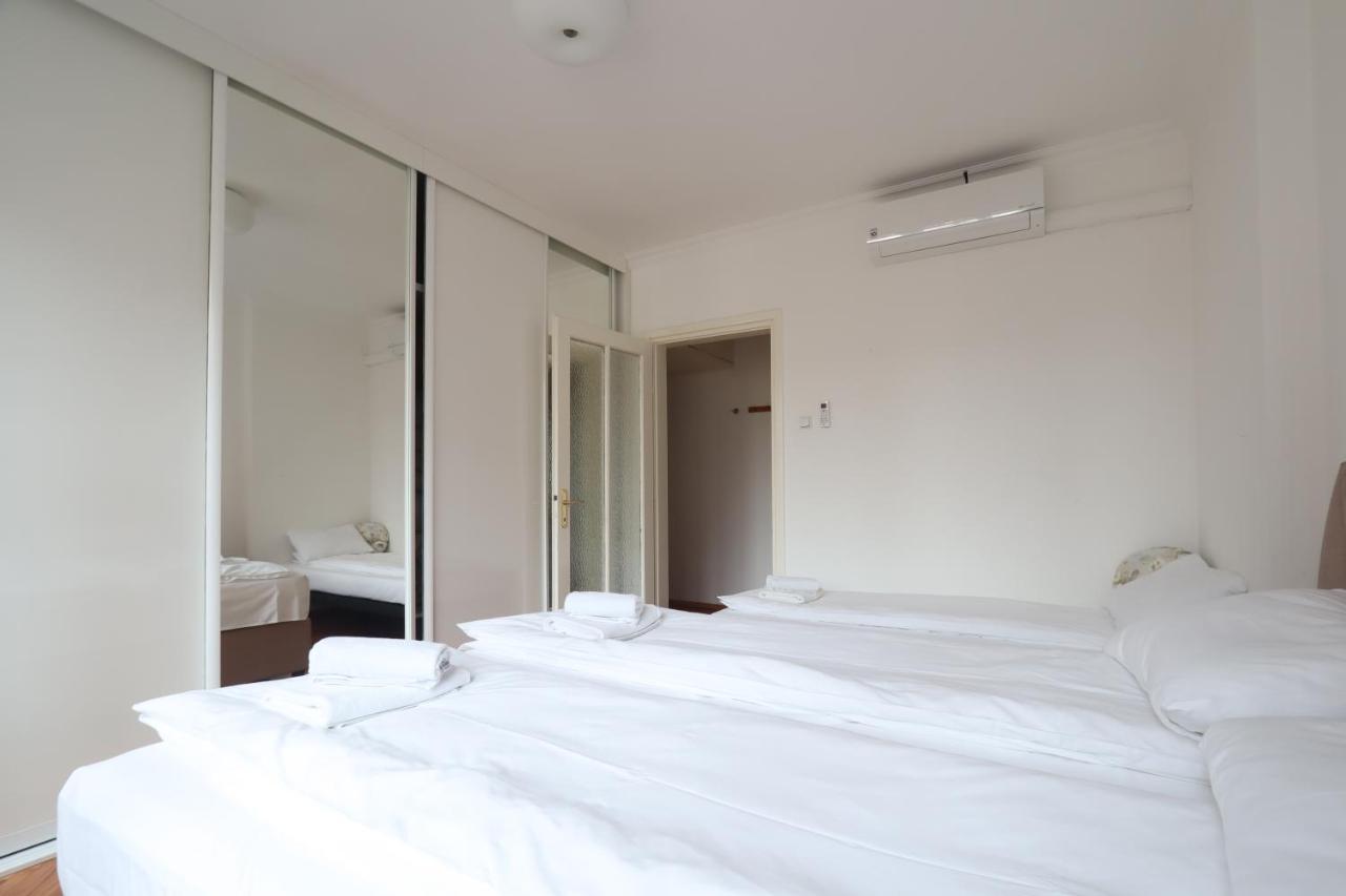 Old Town Premium Apartment Sarajevo Luaran gambar